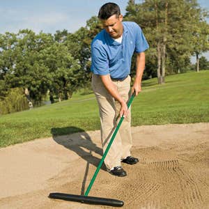 Par Aide - Accuform Ace II Bunker Rake - 25" Head with 54" Green ProTect Handle - Box of 25